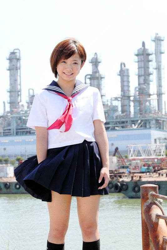女子校生 コスプレ エロ画像 19