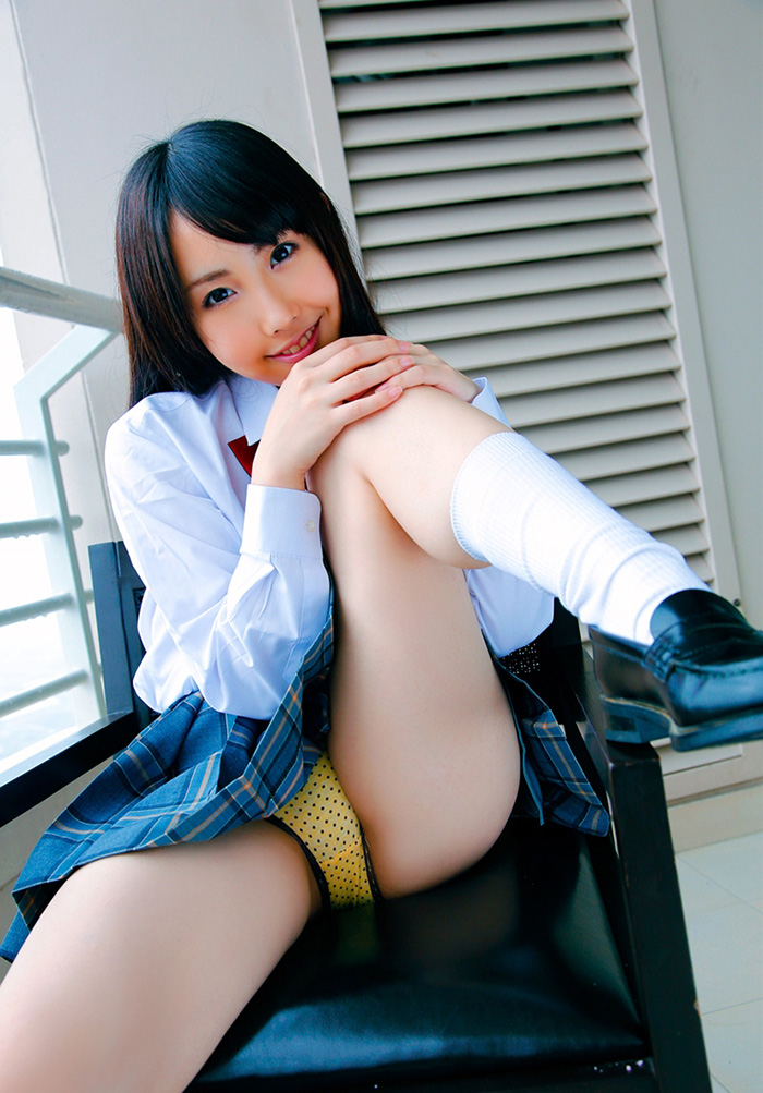 女子校生 コスプレ エロ画像 36
