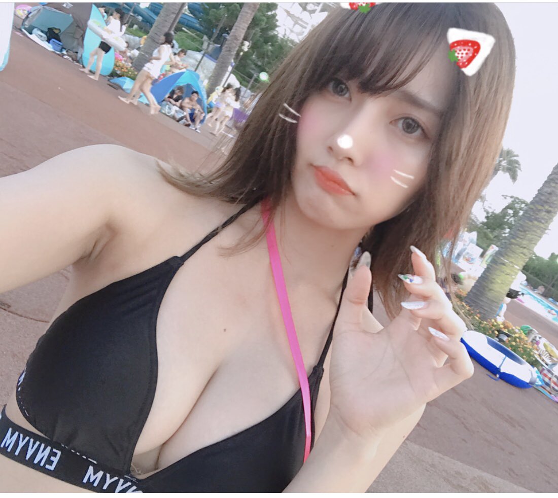 三次元 3次元 ビキニ 巨乳 エロ画像 13