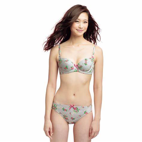 三次元 3次元 ランジェリー 下着 モデル エロ画像 32