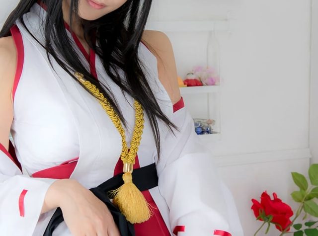 巫女装束、巫女コスプレのエロ画像 001