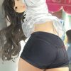 ホットパンツ・ショートパンツ姿二次元美少女のエロ画像 001