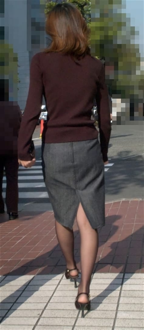 街撮りされた黒パンスト女性のエロ画像 004